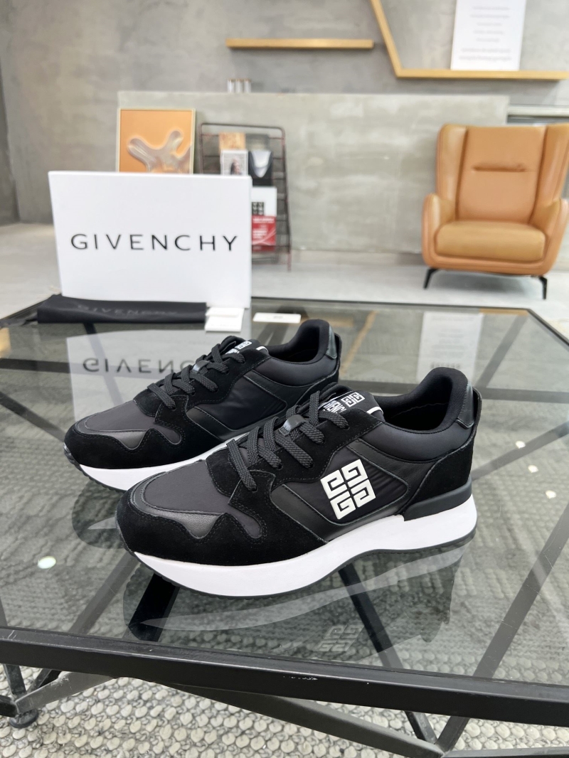 Givenchy Sneakers